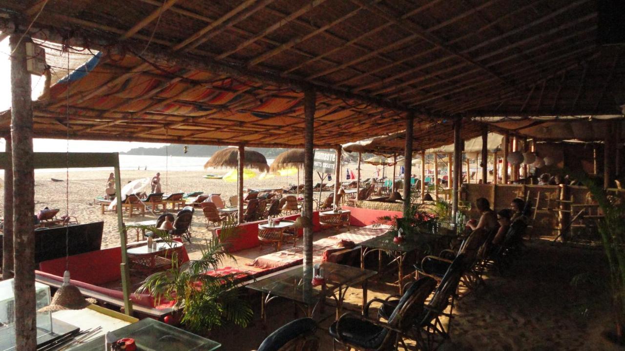 Casa Fiesta Sea Front Beach Huts Patnem Beach Bagian luar foto