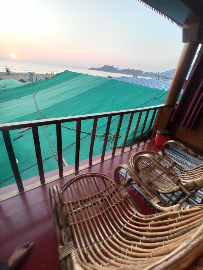 Casa Fiesta Sea Front Beach Huts Patnem Beach Bagian luar foto